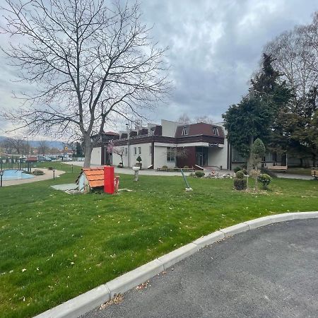 Bed and Breakfast Prenociste Gazela Pirot Zewnętrze zdjęcie