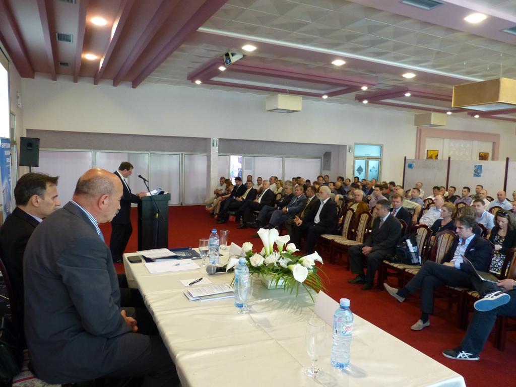 Bed and Breakfast Prenociste Gazela Pirot Zewnętrze zdjęcie