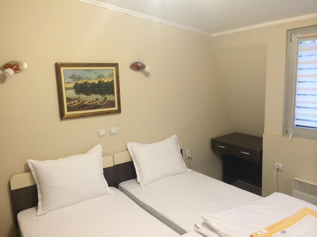 Bed and Breakfast Prenociste Gazela Pirot Pokój zdjęcie