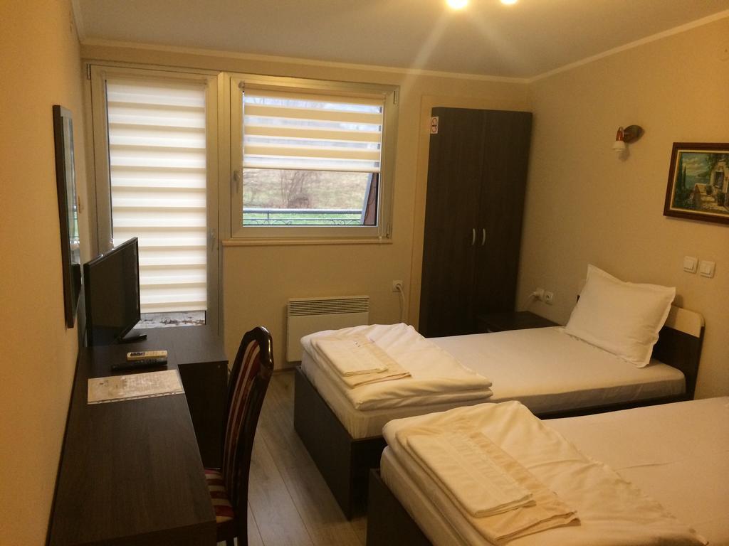 Bed and Breakfast Prenociste Gazela Pirot Pokój zdjęcie